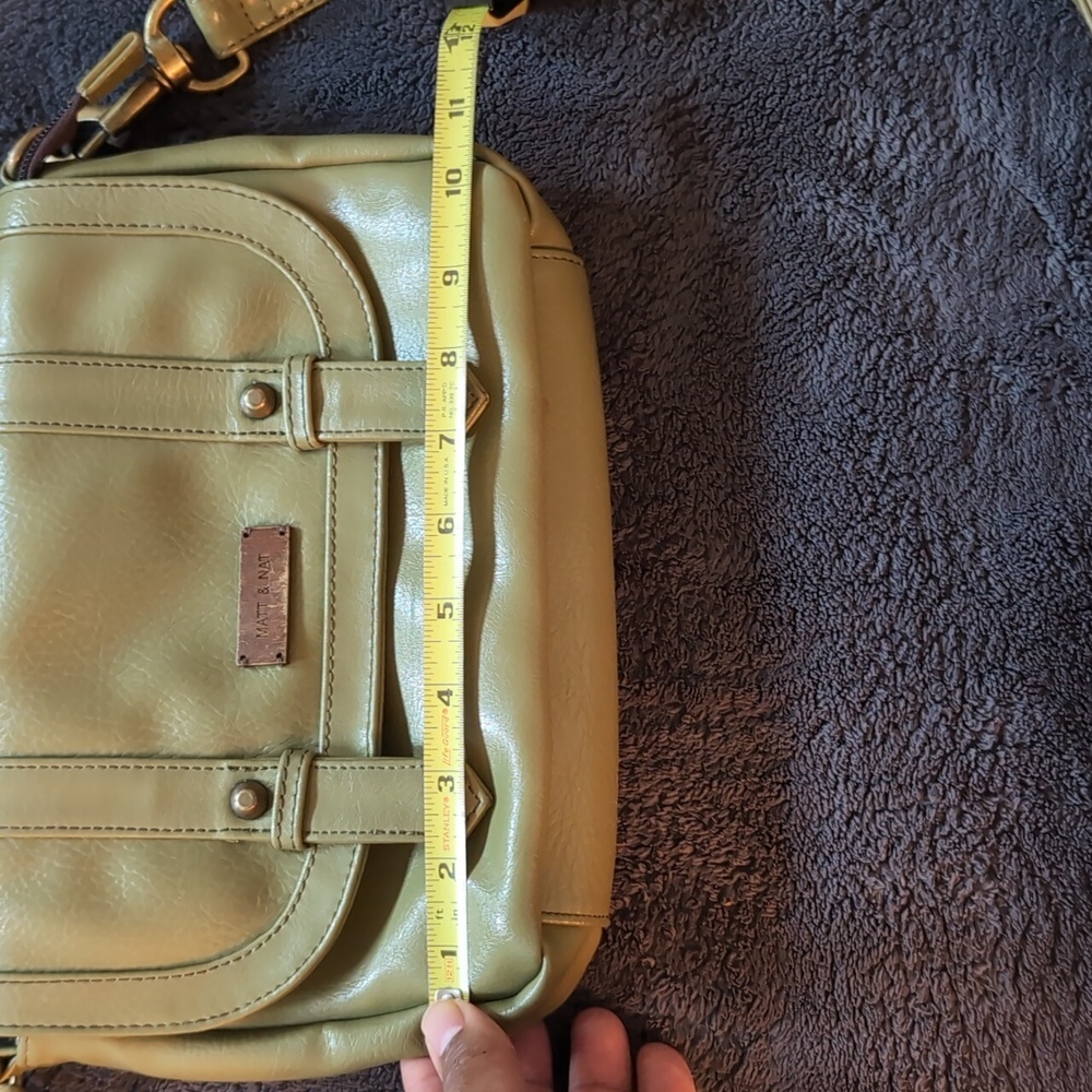 Matt & Nat| Green Vegan Leather Purse - Picture 10 of 10